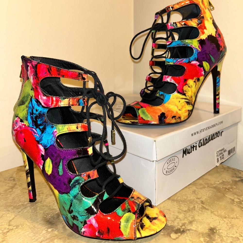 Steve Madden Multicolor Patent Gladiator (US 8.5)